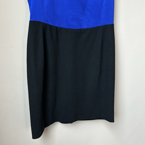 EMPORIO ARMANI 2-tone, cobalt blue silk top & black wool bottom dress size 6 - Picture 3 of 9
